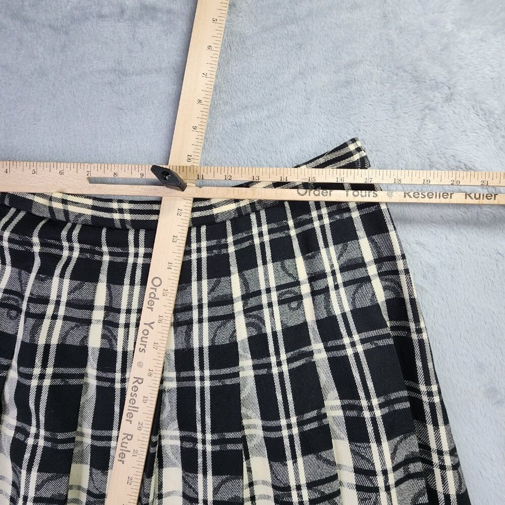 Vintage Pendleton Virgin Wool Midi Skirt Women 18 Black Plaid Pleated USA Office - Picture 6 of 11